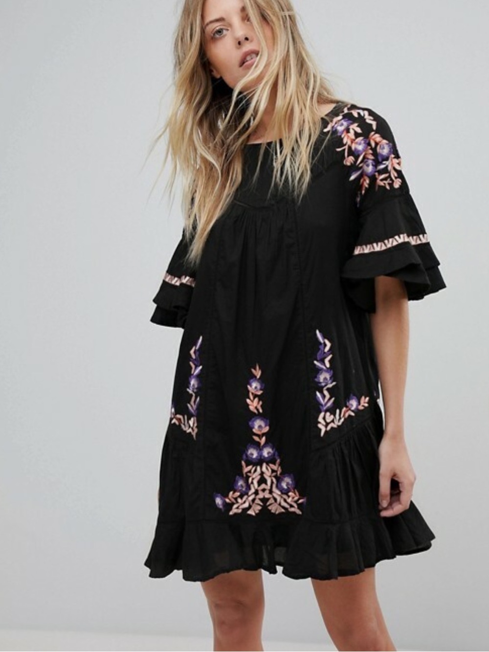 Free People Embroidered Black Mini Dress XS – Fall Boho Floral Back‑to‑School
